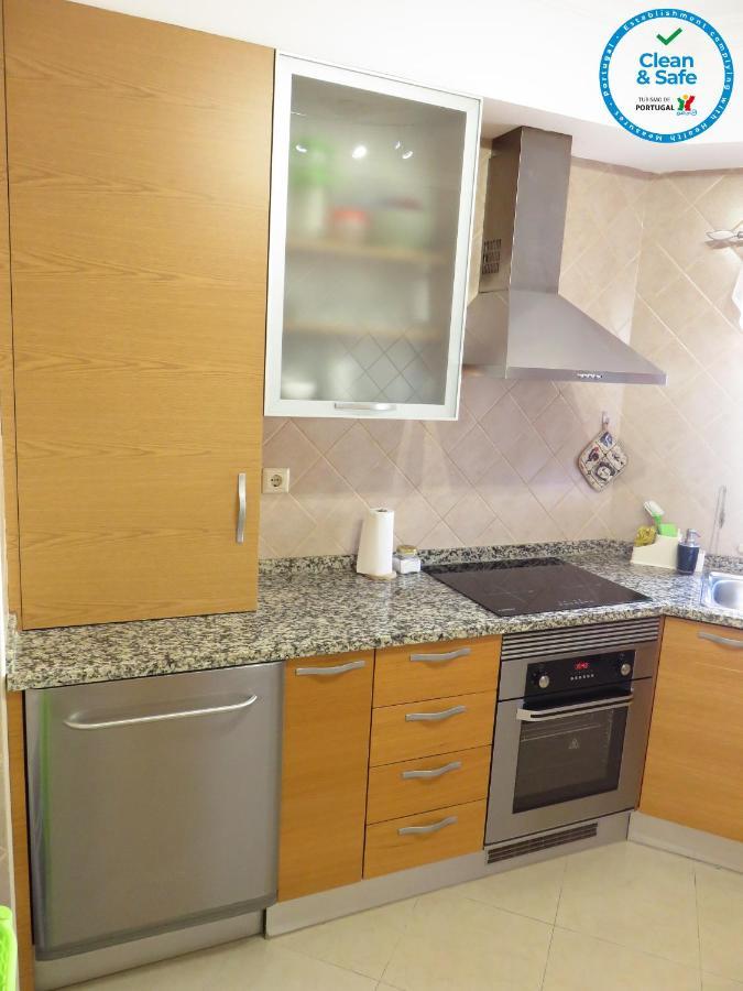 Apartamento T1 Com Vista Mar Perto Da Praia N.ª Sra. Da Rocha Porches  Bagian luar foto
