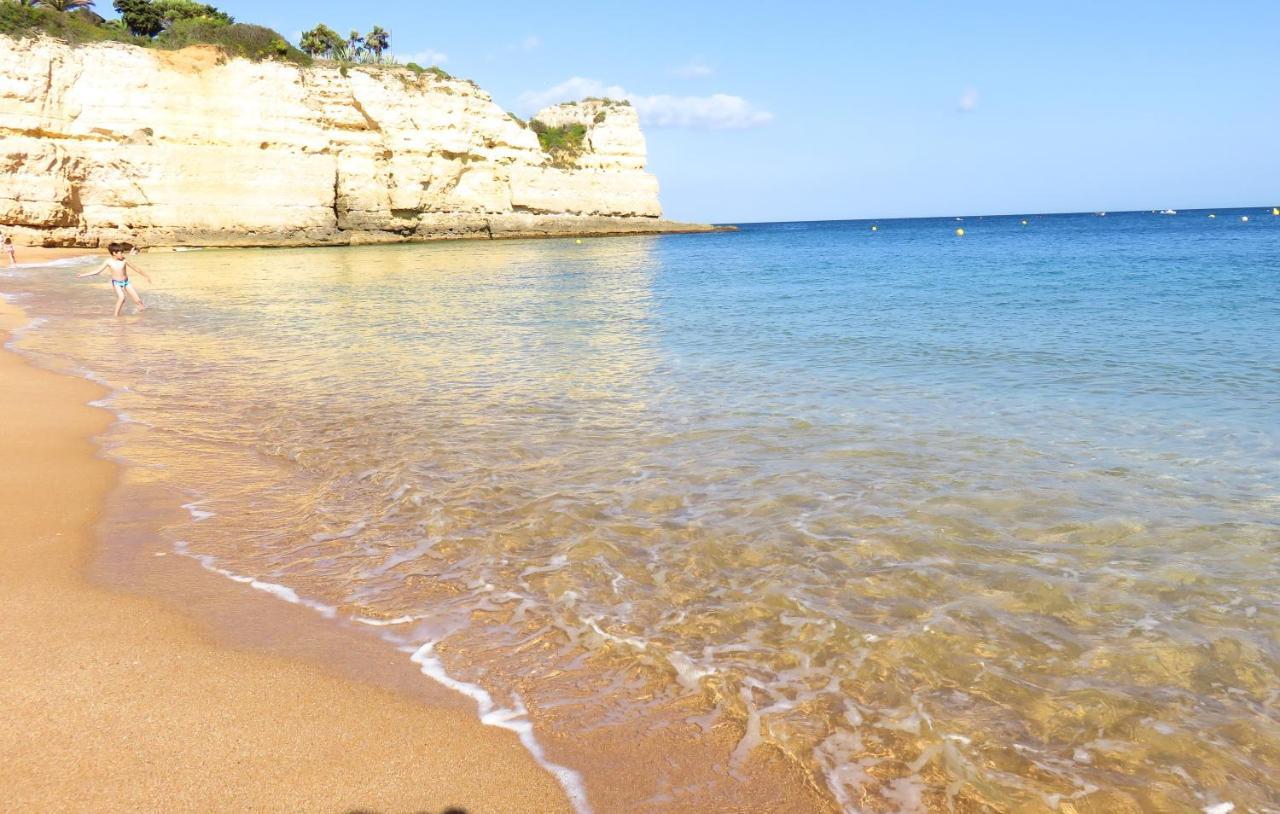 Apartamento T1 Com Vista Mar Perto Da Praia N.ª Sra. Da Rocha Porches  Bagian luar foto