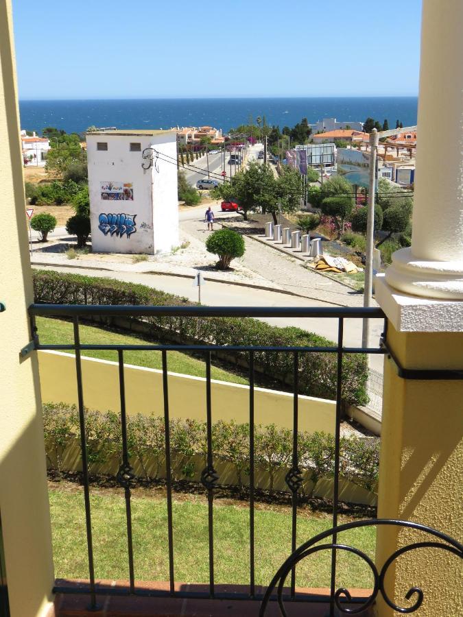 Apartamento T1 Com Vista Mar Perto Da Praia N.ª Sra. Da Rocha Porches  Bagian luar foto